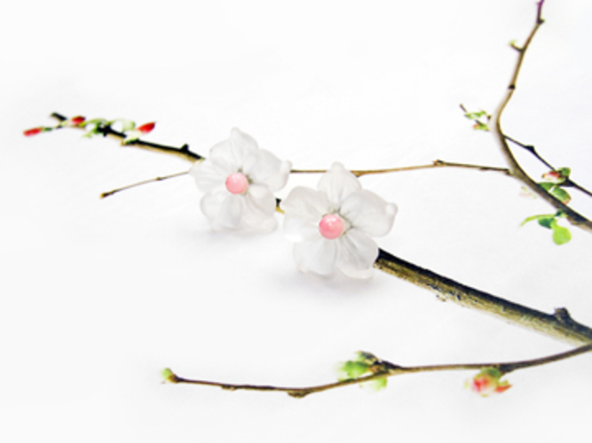10K/14K Magnolia earring [백수정 꽃잎]