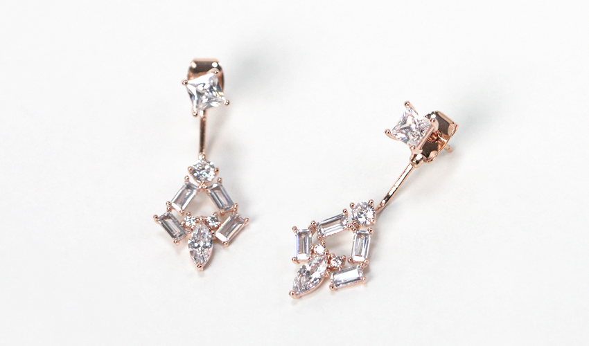 Knight Square drop earring