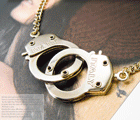 AMURO Handcuffs necklace