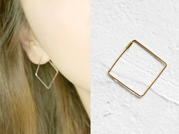 10K Gold Square ring earring