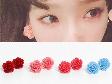 Echo rose earring