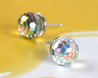 Romance town crystal ball earring