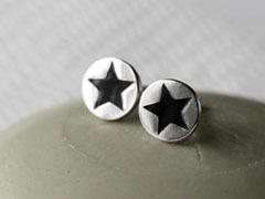 Star icon earring